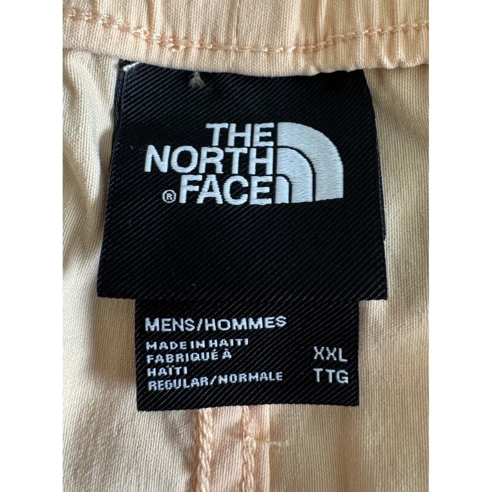 The North Face Men's Pull On Shorts Stretch Waist Peach Embroidered Logo XXL‎